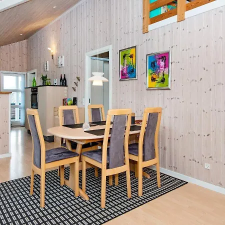 Hotel 6 Person Holiday In 3*