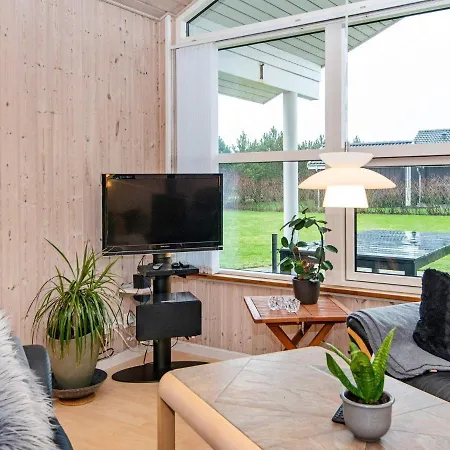 6 Person Holiday In Hotel 3*